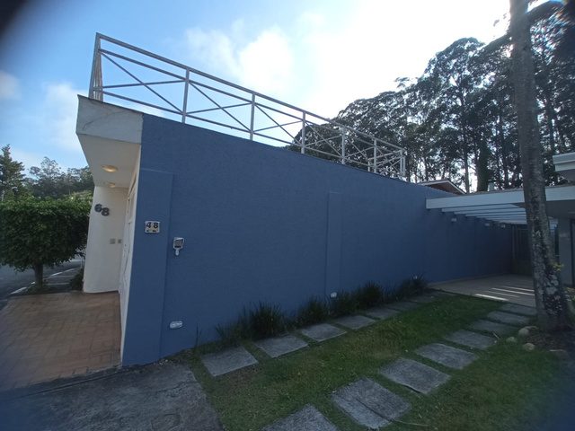 Impermeabilização de fachada em residência térrea
